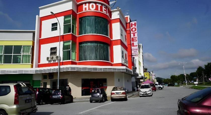 Hotel Kristal Сери Искандар Екстериор снимка